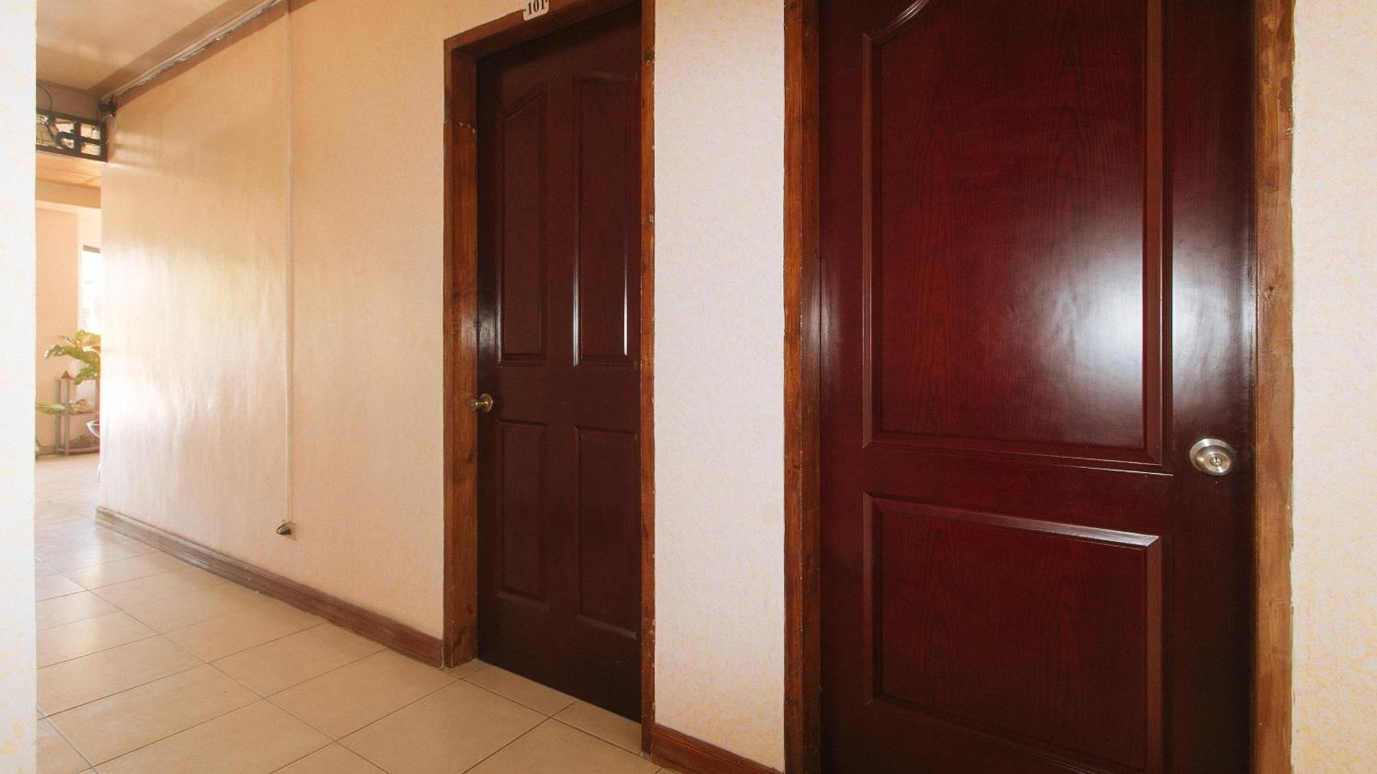 Reddoorz At Coco Grove Tourist Inn Panglao Exteriér fotografie